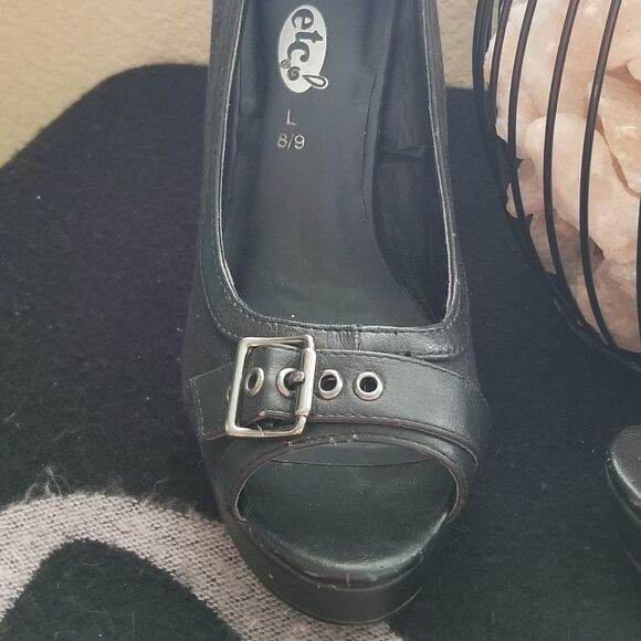 Rue21 etc! Open Toe Heels - Picture 2 of 5